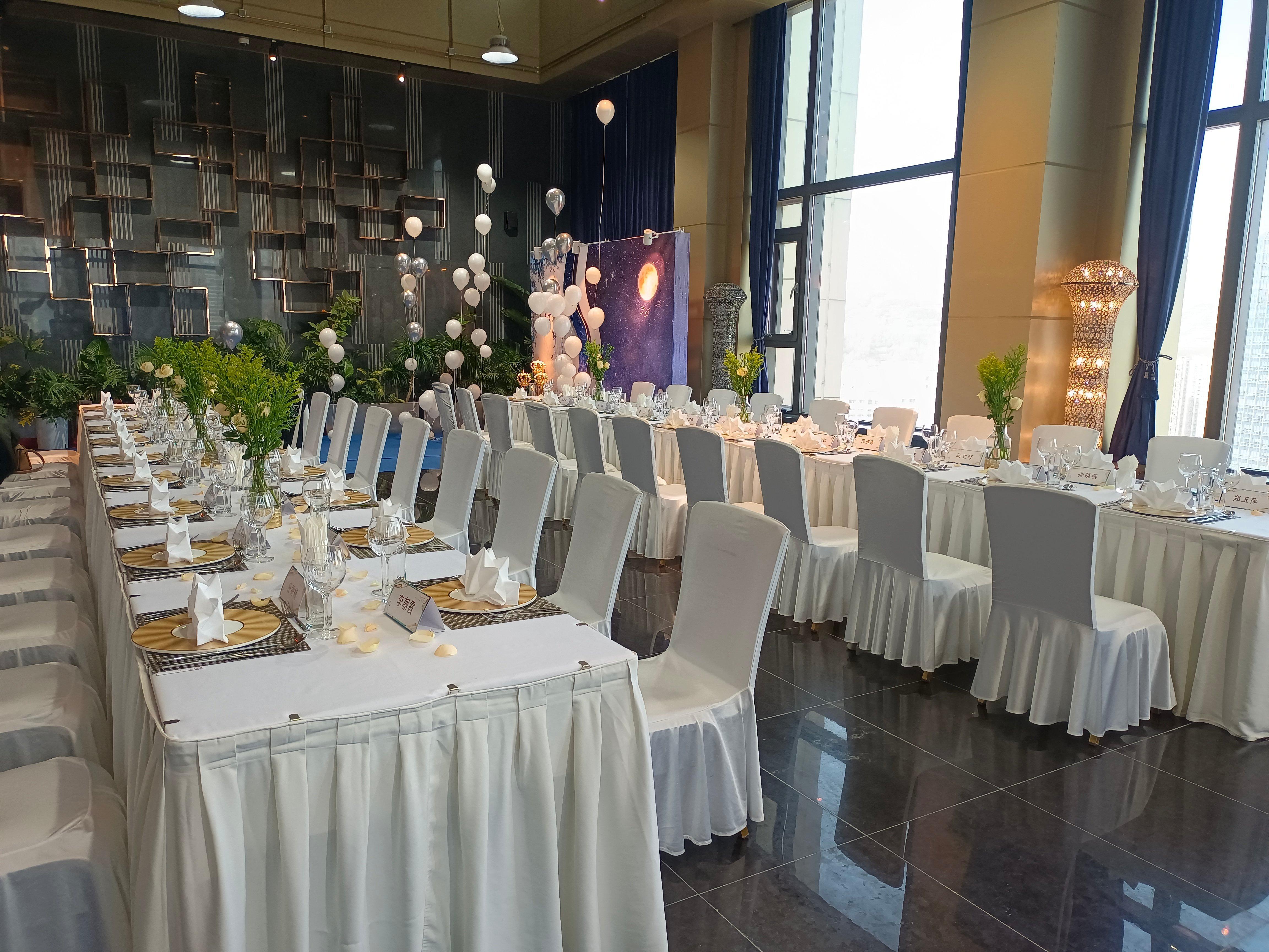 Crowne Plaza Hotel Lanzhou By Ihg Buitenkant foto