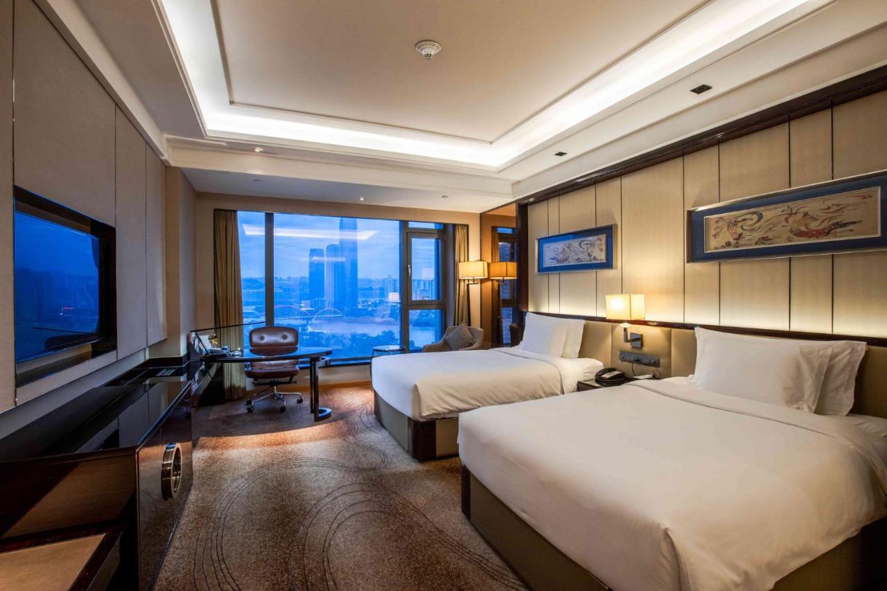 Crowne Plaza Hotel Lanzhou By Ihg Buitenkant foto